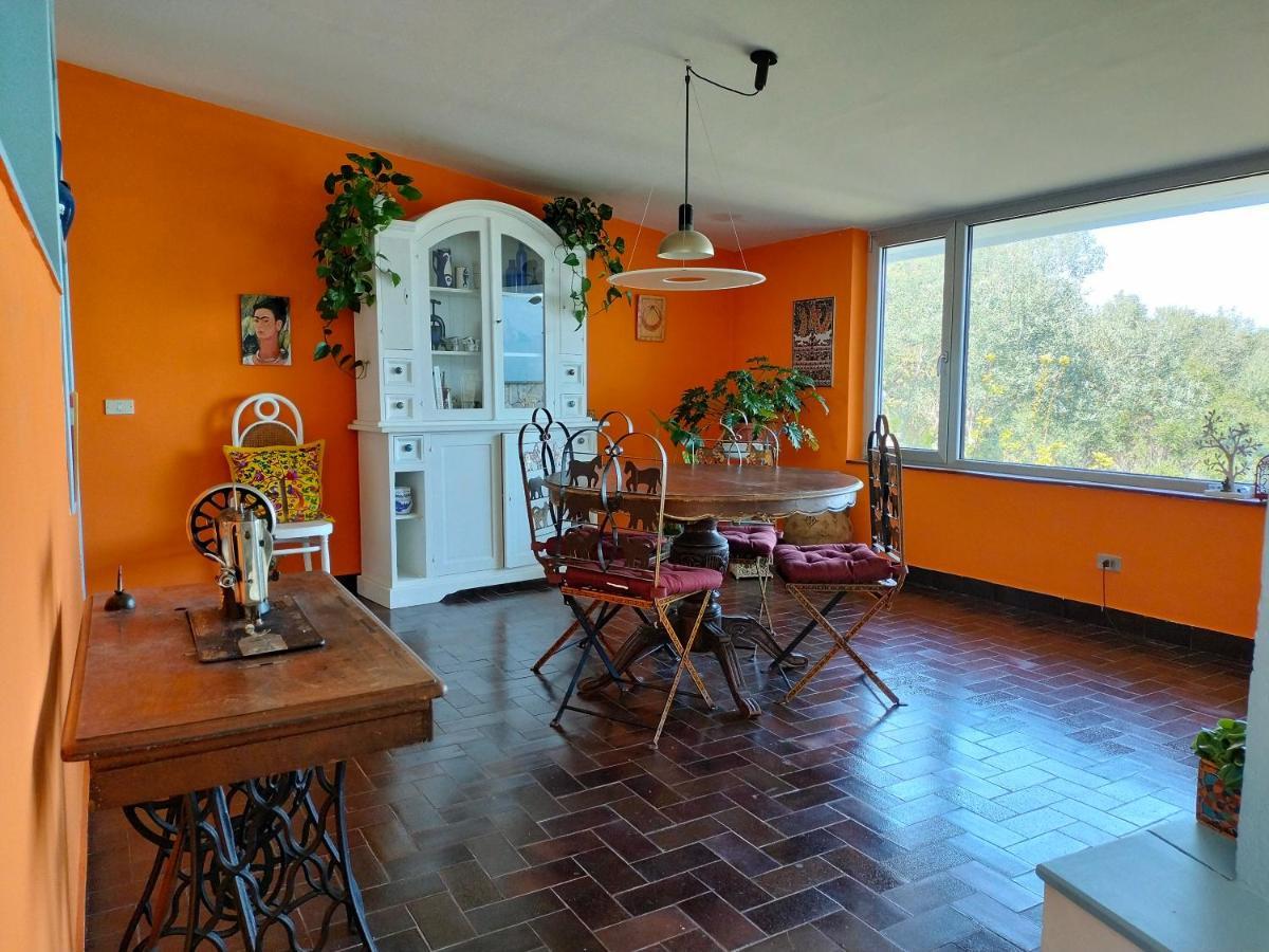 Le Finestre Sul Mare Bed & Breakfast Конверсано Екстериор снимка